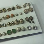 Lot Of 20 Costume Pierced Earrings Studs Rhinestone / Faux Pearl / Metal Etc Photo 3