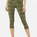 Alo Yoga  Houndstooth Capri Leggings Photo 0