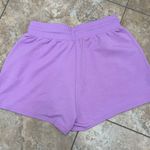 Alo Yoga Shorts Photo 0