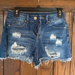 Size 3 Dream women’s ripped jean shorts Photo 0