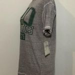 J. America NWT Heather Gray University Oregon Ducks T Shirt Photo 1