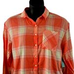 Abound NWOT  Women Oversized Coral Plaid Flannel Long Sleeve ButtonUp Shirt Small Photo 5