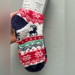 Top it Off 3 pack of fuzzy socks Red Photo 4