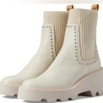 NEW Dolce Vita Hoven Stud H2O Waterproof Chelsea Boots, Ivory Leather Size 9.5 Tan Photo 0