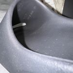 Yeezy Slides Photo 5