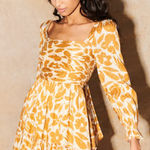 Saylor The Fritz Long Sleeve mini dress in White and Orange. Size M. Photo 0