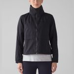 Lululemon  Effortless Jacket Black Size 2 | Water-Repellent | Rare 2017 Retired Photo 1