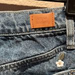 Simple Society Women’s Daisy Embroidered Cutoff Denim Shorts Size 30 or 11 Photo 8