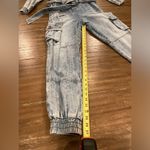 Alice + Olivia  etha chambray long sleeve jumpsuit in chambray denim 25 nwt Photo 7