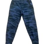 Lululemon Bolt Mini Coast Camo Heathered Deep Navy Black / Black Sweatpants Sz 8 Photo 1