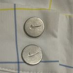 Nike Woman’s  Dri-Fit Golf Bermuda Shorts White w/blue & yellow stripes Size 6 Photo 9