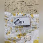 Hollister  White and Yellow Floral Puff Sleeve Crop Top Photo 8