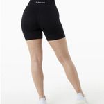 Alphalete  Women’s Size Small Ozone Short - Black Photo 2