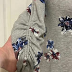 Dress Barn 2/15 Soft flower top Photo 2