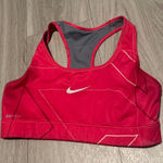 Nike Women's Vibrant Sports Bra Photo 0
