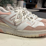 New Balance Pink  550’s Photo 0
