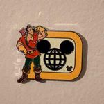  Pin 2025 Disney D - Gaston Pin   Photo 0