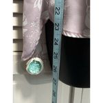 Pink Rose  Lavender/White Floral Short Sleeve Scoop‎ Zipper Back Blouse Size M Photo 2