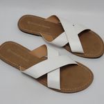 Charles Albert  White Criss Cross Strappy Flat Sandal Size 9 Photo 8