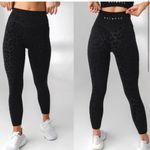 Balance Athletica  Vitality M High Rise Kingdom Leggings Panther Black Velvet New Photo 5