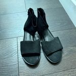 Eileen Fisher Women’s 6 Black Suede Open Toe Sandals Shoes Photo 0