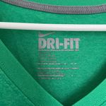 Nike  women’s dri-fit active v-neck‎ tshirt — small Photo 2