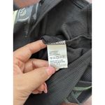 Van By The River Woman’s Small Crop Top Ribbed Black Photo 5