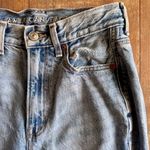 American Eagle  Highest Rise Mom Jean Light Wash Distressed Straight Leg Size 0 Photo 6