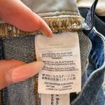 Madewell  high rise mom denim shorts sz 24‎ raw hem dark blue Photo 4