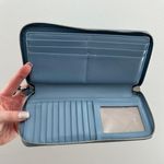 Michael Kors Large Light Blue Continental Wallet Photo 2