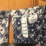 Elle  women’s floral striped sleeveless top size medium. Photo 1