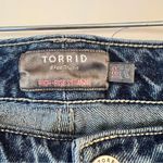 Torrid  jeans 18R high rise straight raw  cuffs Photo 2