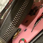 Ed Hardy  makeup bag  Photo 8