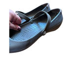 Crocs Alice Womens Size 7 Grey Mary Jane Non Slip Work Shoes Comfort Clogs Photo 3