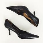 Nine West  Nuncio Croc Pumps in Dark Brown | Size 7.5 Photo 8
