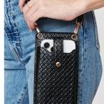 VICI NEW -CLAIRE WOVEN CELL PHONE CROSSBODY Photo 3