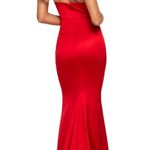 Sherri Hill Prom Photo 1