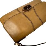Gucci Vintage Camel Leather Shoulder Bag β Rare GG Logo, 2000s Minimalist Icon Photo 6