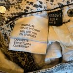 Tru Luxe Snake Skin Pattern Capri Size 26 Photo 3