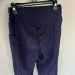 White Birch  Textured Scrunch Leggings Photo 3