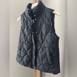 Ci Sono Women’s Black Quilted Soft Sherpa Lined Puffer Vest Size L Full Zip EUC Photo 11