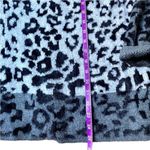 Vince Camuto  Cheetah Print Sweater Gray Crewneck Women’s Size Medium​ Black Photo 3