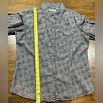 Adiktd Women’s Grey Paisley Pearl Snap Western Size L Rhinestone Embroidered Top Size L Photo 3