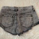 Bullhead Denim Co Bullhead denim Shorts Size 3 Photo 2