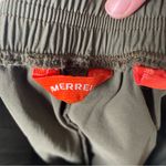 Merrell  Olive Green Women's Shorts Size Medium Photo 6