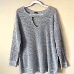 Torrid | Heather Gray Keyhole Neckline Knit Sweater Sz 1X Photo 3