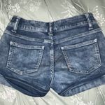 No Boundaries Shorts  Photo 1