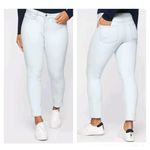 Athleta  sculptek skinny jeans frayed hems mid rise biscayne light wash size 6 Photo 1