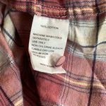 Birds of Paradise Trovata plaid short sleeve cotton top size medium Red Photo 6