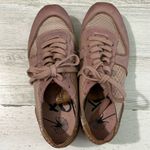 OTBT  Snowbird Sneakers Size 6.5 Photo 5